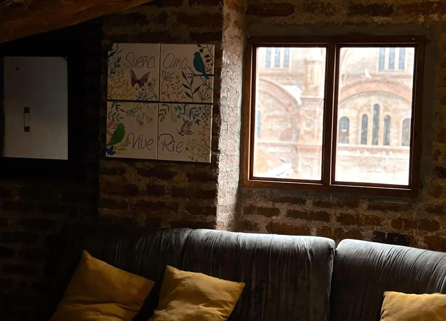 Casa Aida Luz Hotel Cuenca Ecuador